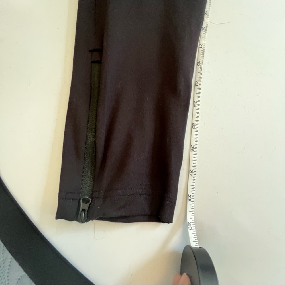 ALO Yoga Black Track Pants Size Small - Picture 8 of 8
